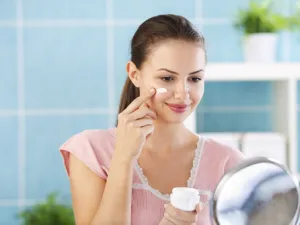 جل الصبار يساعد على تبييض البشرة، والتخلص من البثور، ومنع التجاعيد