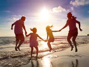 النجاح في بناء بيت زوجية سعيدة يتطلب تفهم الزوجين حقوق الطرف الآخر (shutterstock)