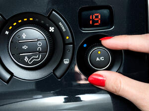 مكيِّفات السيارات تؤثر سلباً بشكل عام في مقاومة الجسم