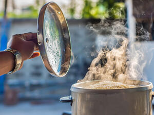 طريقة طبخ الأرز حول العالم يشوبها كثير من الأخطاء (shutterstock.com)
