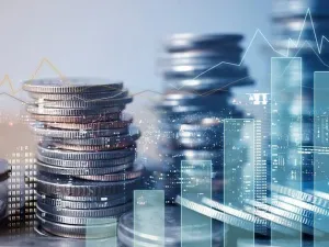 The UAE is ranked amongst the top countries in terms of mobile penetration and easy access to internet, which further enhances the country’s potential for embracing digital banking services. (Shutterstock)