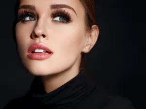 الشاي الأخضر الشاي الأخضر من مضادات الأكسدة القوية التي تؤخر الشيخوخة (shutterstock.com)
