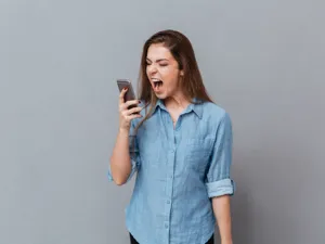 النساء يشعرن عادة بعد الحالة الهستيرية باسترخاء وهدوء