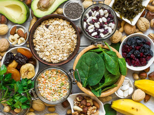 يعتبر البوتاسيوم عنصراً مهماً من العناصر الغذائية التي يجب أن تتوافر في جسم الإنسان