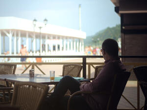 عدم المشاركة في أي نشاط أو فعالية مجتمعية يؤثر سلبًا في الصحة النفسية (shutterstock.com)