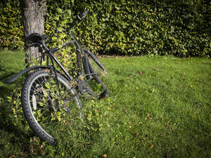A group of youngsters were involved in a brawl with a boy who was playing with his bicycle near his house (Shutterstock/File)