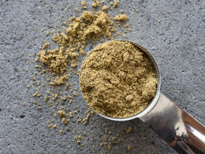 يعد الكمون من العوامل المزيلة للسموم