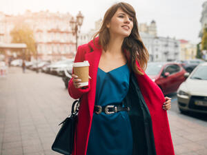 الألوان الفاقة ستكسر قتامة الخريف (shutterstock.com)
