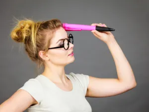 التأمل يساعد الشخص نفسيا، وربما عصبيا (shutterstock.com)