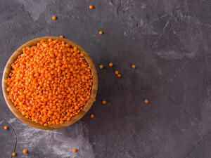 تناول العدس يمكن أن يعكس التراجع في صحة الأوعية الدموية (shutterstock.com)
