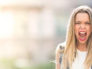 الغضب ليس الوضع الدائم، بل إنه الحالة الطارئة (shutterstock.com)