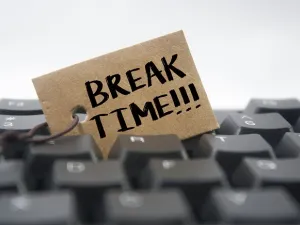 If this is how you’re feeling every day, or most of the time, it may be that you are close to being burned-out. This is when you need a break from the office and from working. (Shutterstock)