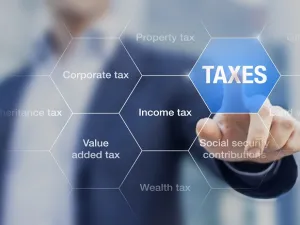 According to the premier, Jordanians contribute 26.5 per cent to the Treasury’s total revenues, in taxes and fees.(Shutterstock)