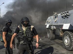 إصابة 7 بينهم 3 شرطيين بتفجير مدرعة عسكرية في سيناء - ارشيف 