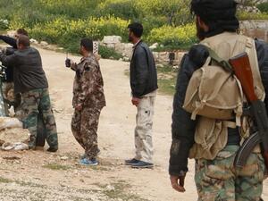 الثوار اتهموا أمريكا وروسيا بالتآمر على المعارضة السورية بريف حلب - أرشيف