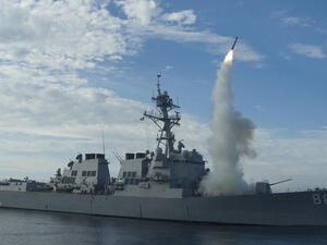 دمار "شبه كامل" في قاعدة الشعيرات في سوريا 