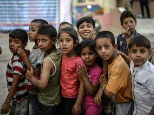 وزير داخلية ألمانيا يعتزم منع لم شمل أسر اللاجئين السوريين - ارشيف 