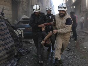 القوات الروسية استهدفت تجمعا سكنيا ومسجدا في "القورية" بدير الزور 