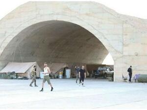 نشر ناشطون ما قالوا إنها صور تظهر مجموعة من عناصر مليشيا الأسد داخل مطار الضمير العسكري 