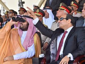 الرئيس المصري عبد الفتاح السيسي والأمير محمد بن سلمان ولي ولي عهد السعودية النائب الثاني لرئيس مجلس الوزراء ووزير الدفاع