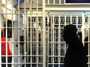 مقتل اثنين من موظفي سجن في ولاية نورث كارولاينا جراء محاولة هروب
