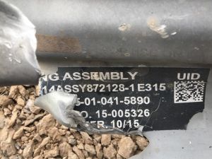 بقايا قنبلة أمريكية خلفت 31 قتيلا مدنيا في اليمن ألقتها إحدى طائرات التحالف العربي