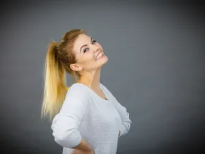 الشخص الذي يبتسم دائمًا هو أكثر الأشخاص جاذبية وقدرة على إقناع الناس

