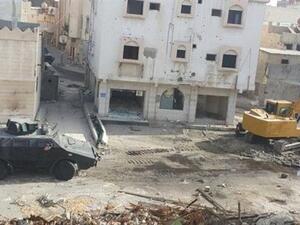 بدأت السلطات السعودية مشروع إزالة كافة منازل المسورة من أجل إعادة إنشائها- وكالات
