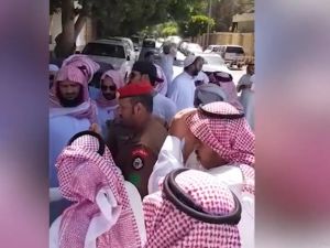 تقول الحكومة إن المواطنين شيدوا منازلهم على مناطق ليست لهم 