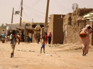 رفضت تلبية طلب بعض الحضور بترديد إحدى الأغنيات؛ الأمر الذي أدى لاحقًا للاعتداء عليها بالضرب.