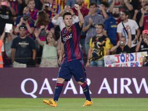Barcelona 3-0 Elche: Messi at the double for 10-man Blaugrana