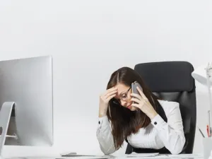 اهتمي بملابسك أكثر فهذا سينعكس بشكل إيجابي على مزاجك