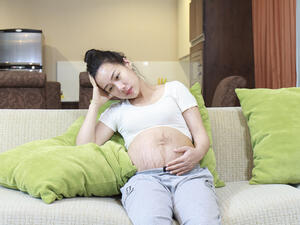 ترهل الجلد بعد فقدان الوزن أو بعد الولادة مشكلة تعطي إحساس بالإحباط والضيق