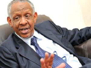 الدكتور نافع على نافع مساعدُ رئيس الجمهورية