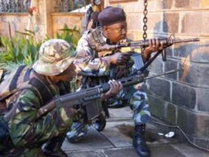 قتل 68 شخصا على الاقل منذ السبت في الهجوم على المركز التجاري