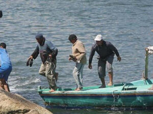 احتجاز 18 صيادًا مصريًا غربي ليبيا - ارشيف