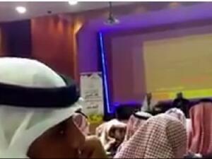 مدير تعليم الطائف يهدد طالب