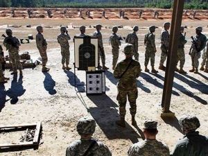 مقتل جنديين وإصابة 6 بحادث بمركز تدريب للجيش الأمريكي بساوث كارولاينا