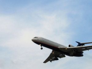 تحطم طائرة ركاب تابعة لوزارة الدفاع الروسية على متنها 91 شخصا 