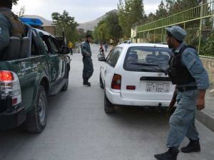 مقتل صحافي أفغاني شهير إثر انفجار لغم بسيارته