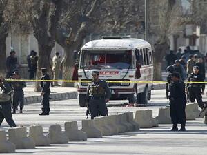 مقتل عشرين شرطيا أفغانيا في هجوم لطالبان على مراكزهم