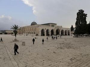 ترحيب فلسطيني بقرار الاردن وقف تركيب كاميرات في الأقصى