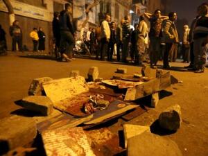 آثار دماء سائق اطلق شرطي النار عليه في القاهرة
