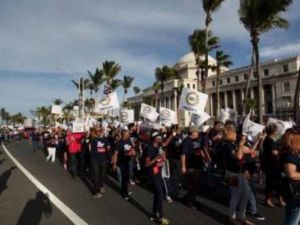 اعتقال مئات المتظاهرين خارج مبنى الكونغرس الأميركي
