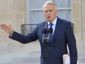 وزير الخارجية الفرنسي جان مارك آيرولت