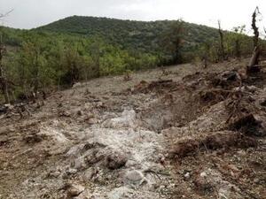 آثار قصف تركي لأهداف لحزب العمال الكردستاني في دهوك بالعراق
