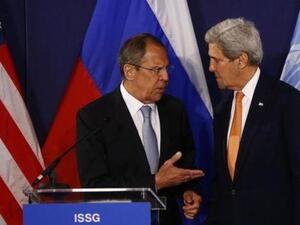 وزيرا الخارجية الروسي سيرجي لافروف والأمريكي جون كيري