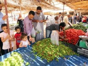 سوق خضار في طرابلس
