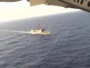 سفينة تشارك في عمليات البحث عن الصندوقين الاسودين للطائرة