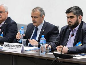 المعارضة تلوح بتعليق مشاركتها في مفاوضات جنيف
